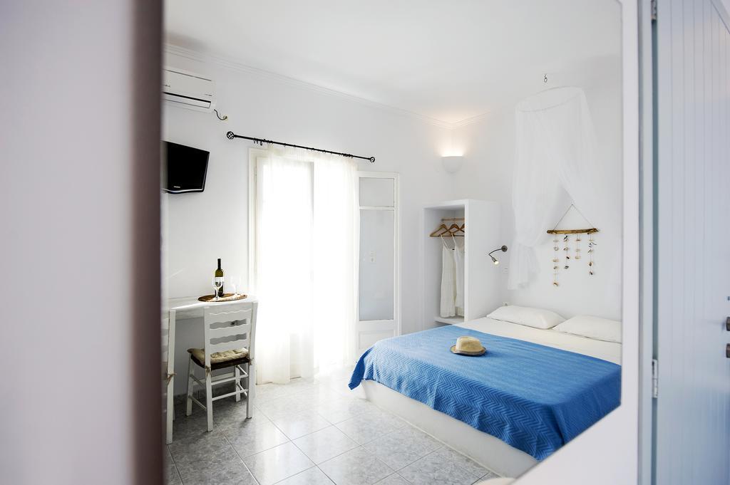 Venia'S Guesthouse Pollonia Buitenkant foto